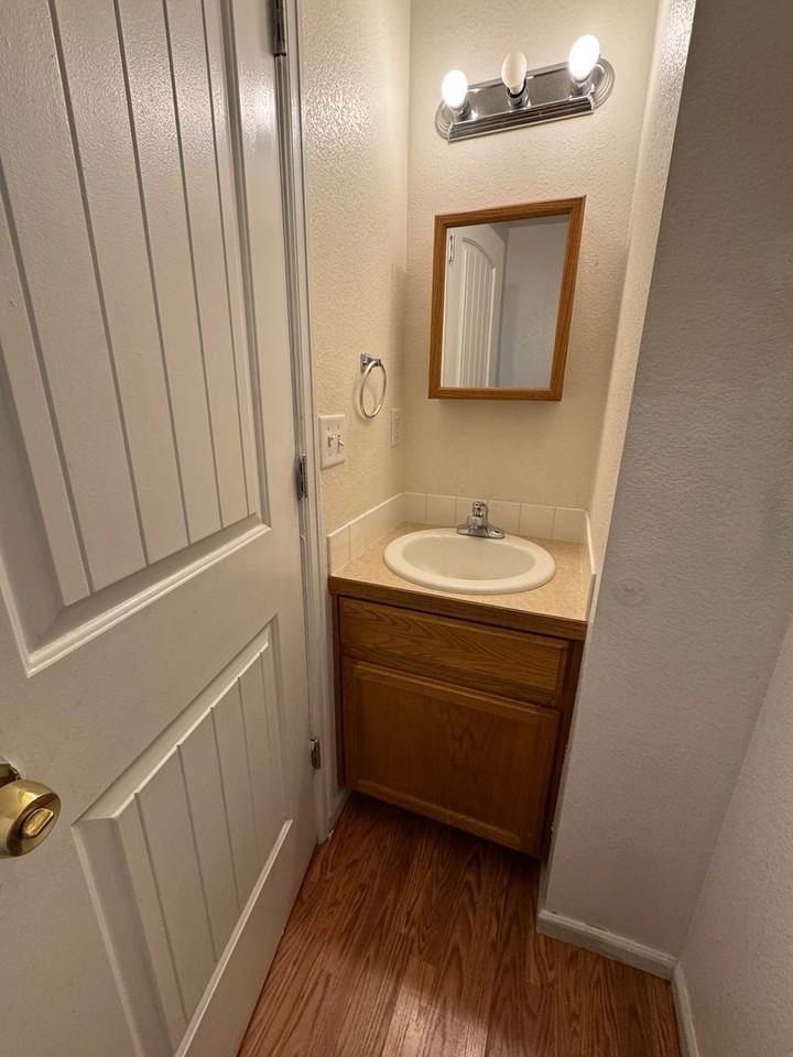 2027 Birch Ave - Photo 5 of 28