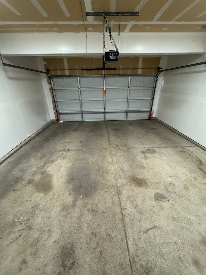 2027 Birch Ave - Photo 6 of 28