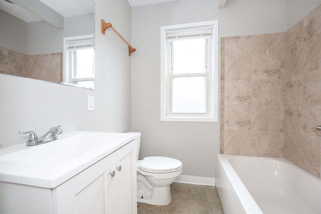 12912 Silver Rd - Photo 3 of 23