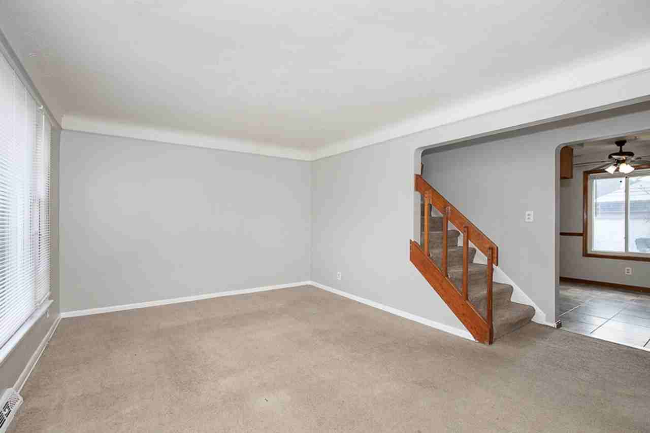 12912 Silver Rd - Photo 4 of 23