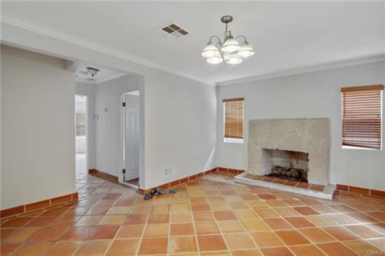 157 Avenida Serra - Photo 4 of 18