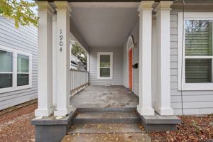 featured image of 1904 David St