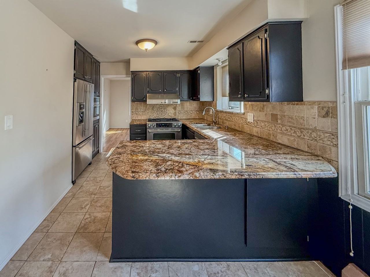 2710 Pendleton Dr - Photo 2 of 40