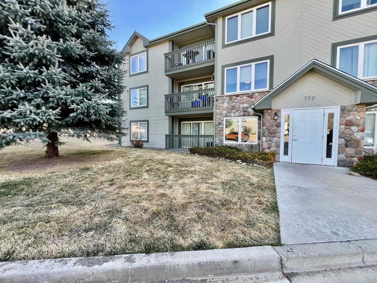 790 Castle Valley Blvd #A - Photo 3 of 22