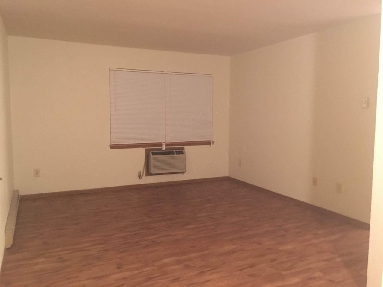 Marshfield Apartments - Photo 2 of 30