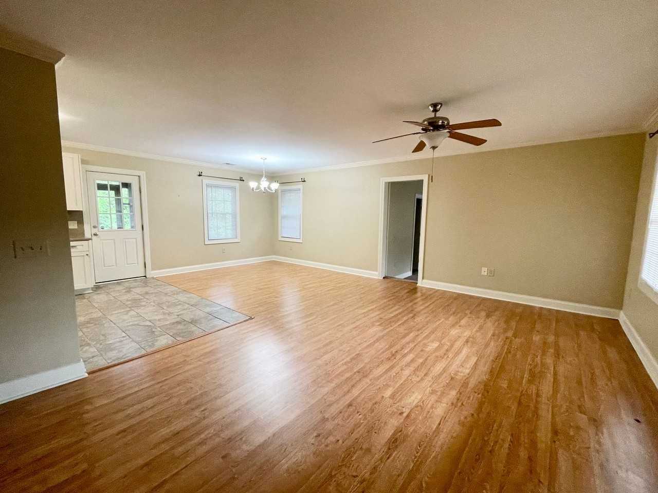 609 Byron Rd - Photo 2 of 14