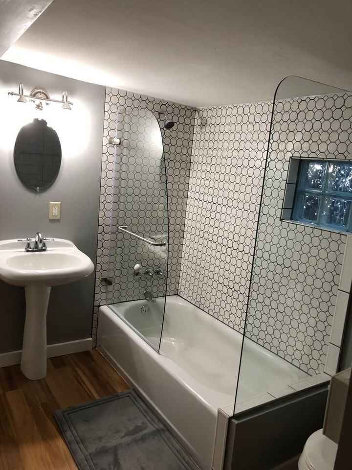 420 1/2 Howard Ave - Photo 2 of 6
