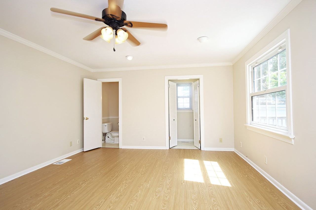 1217 Holmes Ave - Photo 6 of 16