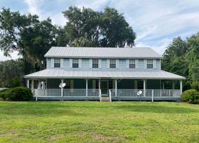 2265 - McIntosh - Photo 1 of 1