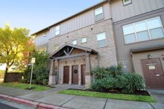 690 Ne Adwick Dr - Photo 1 of 1