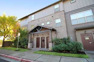 690 Ne Adwick Dr - Photo 1 of 1