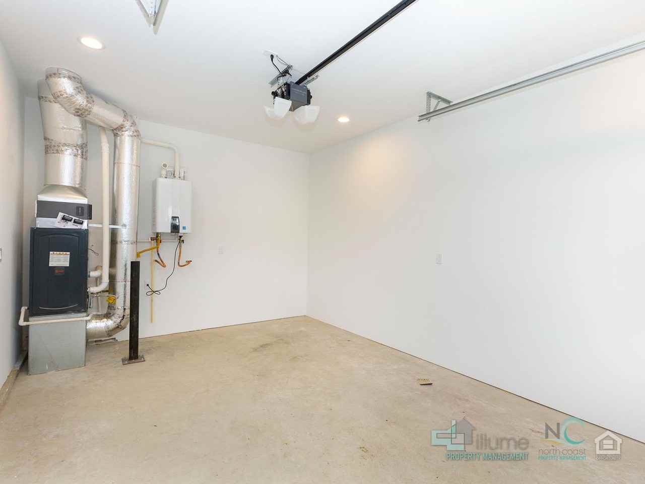 521 S Edgewood St #B - Photo 5 of 30