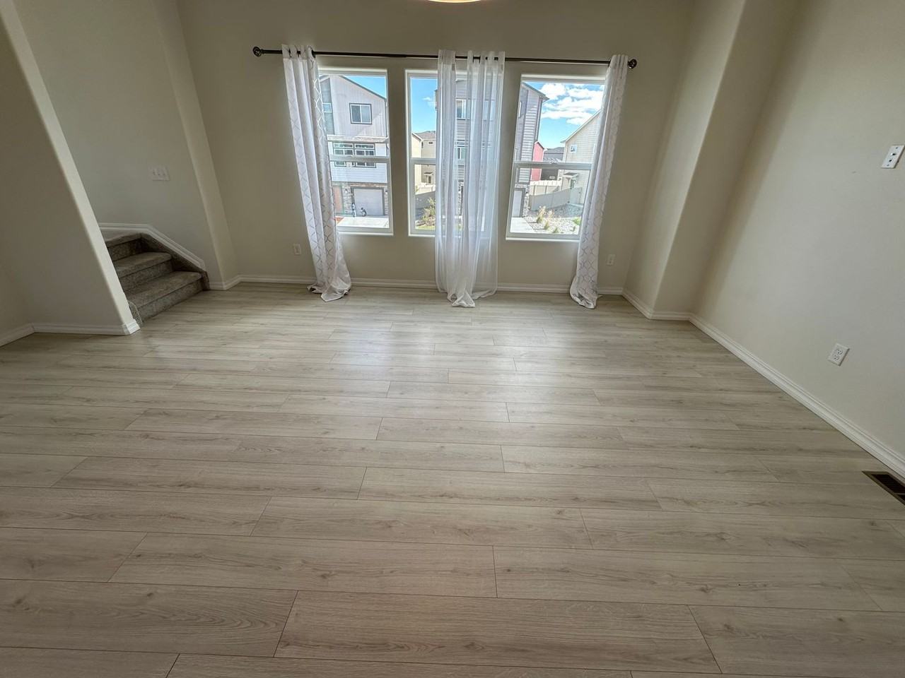 914 Cana Grv - Photo 4 of 14