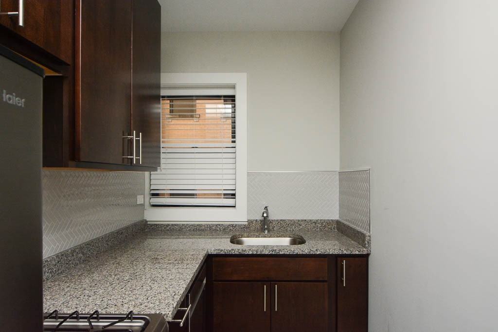 BELDEN + CLARK #B108 - Photo 3 of 16