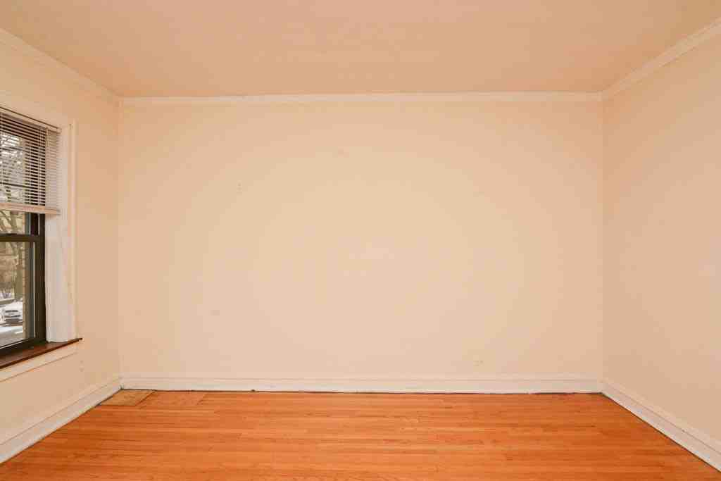 2948 N Seminary Ave #1 - Photo 7 of 20