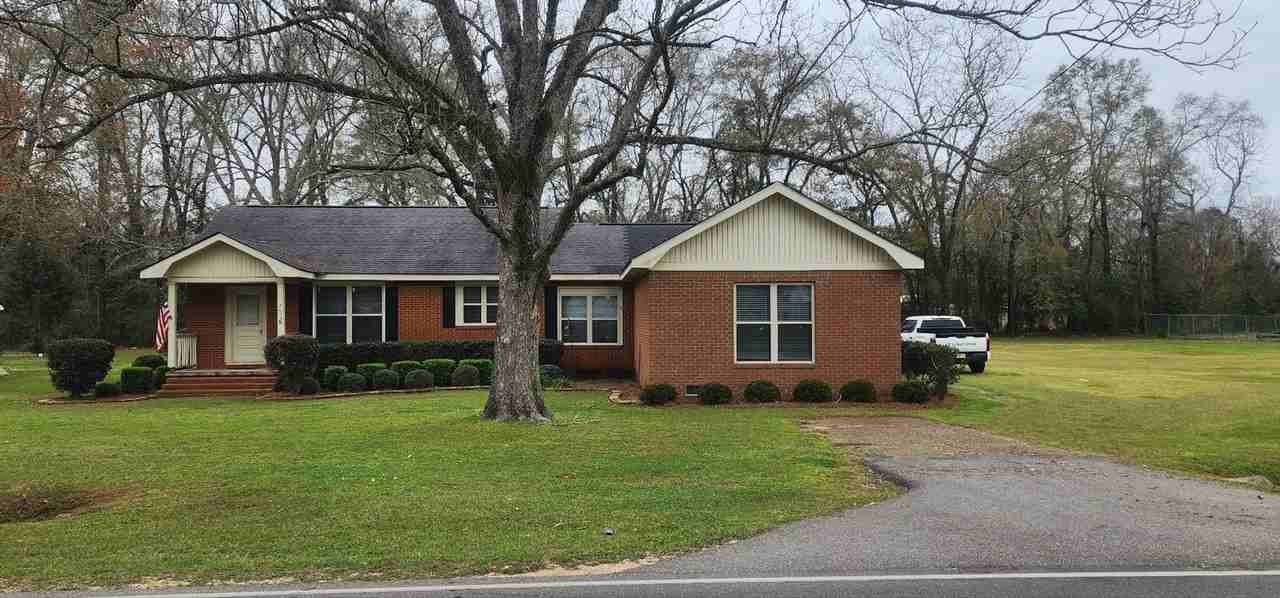 2199 Mill Street Ext - Photo 2 of 14