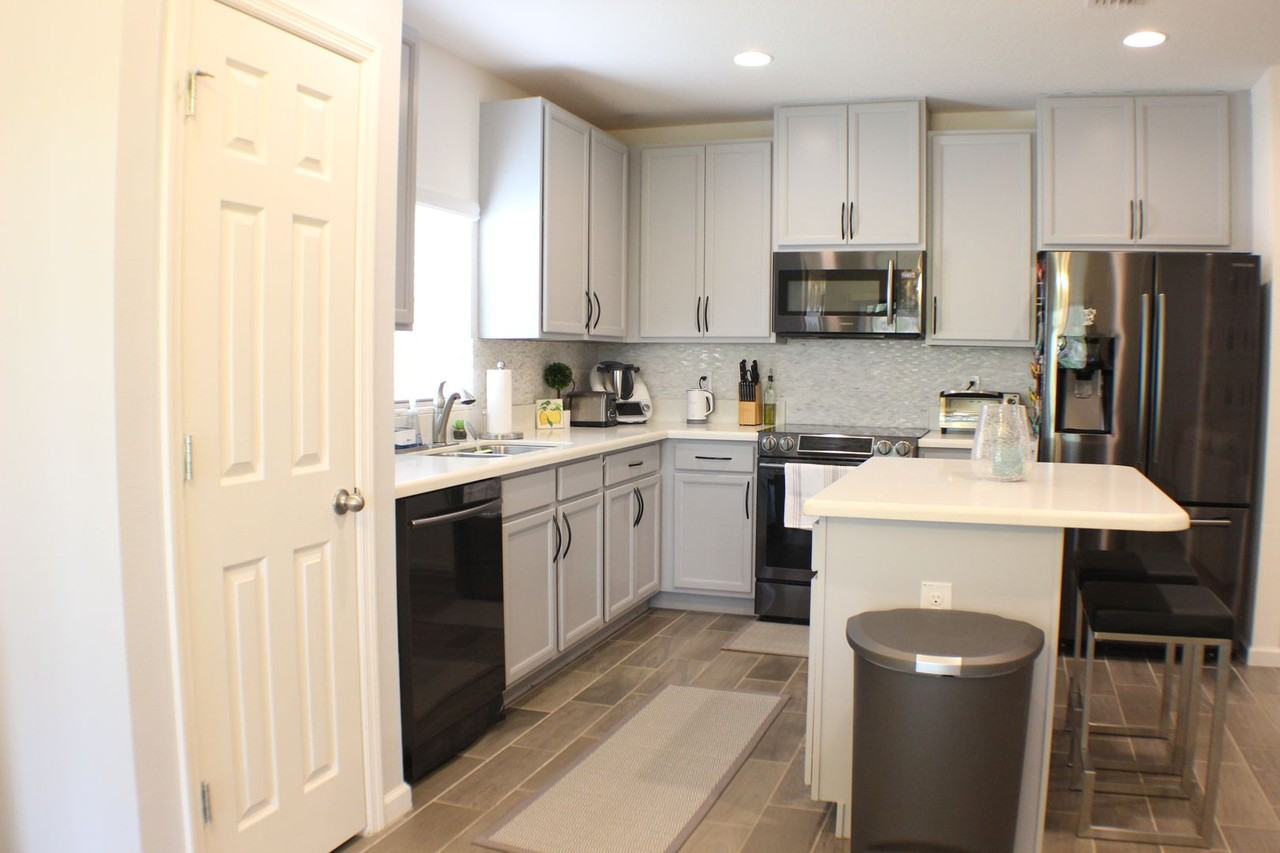 1503 Musgrass Cir - Photo 7 of 50