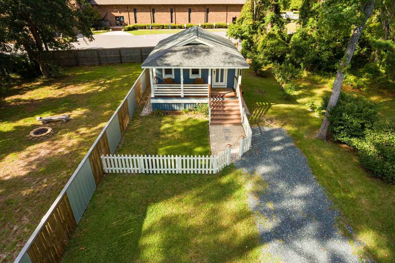 509 Barlowe St - Photo 3 of 14