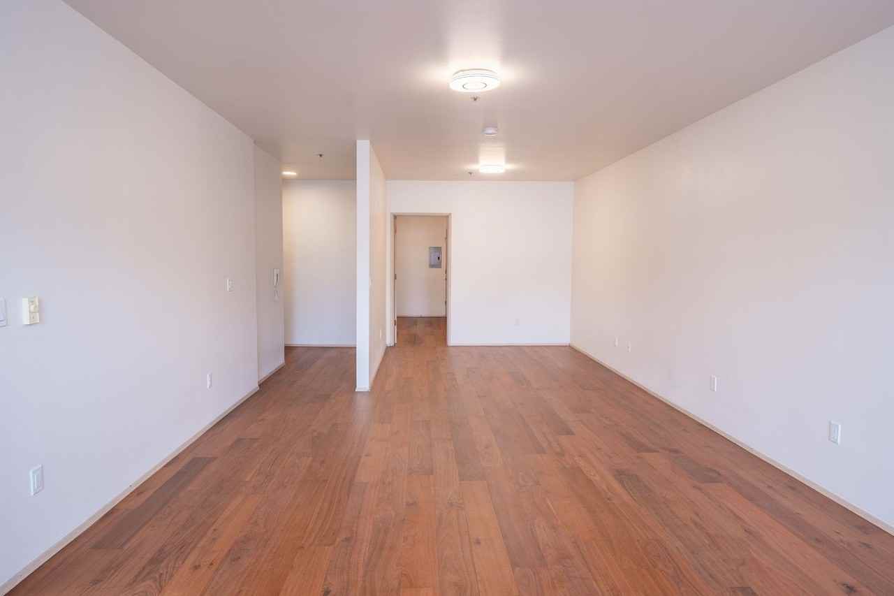 Pacific Crest Apartments - Photo 7 of 15