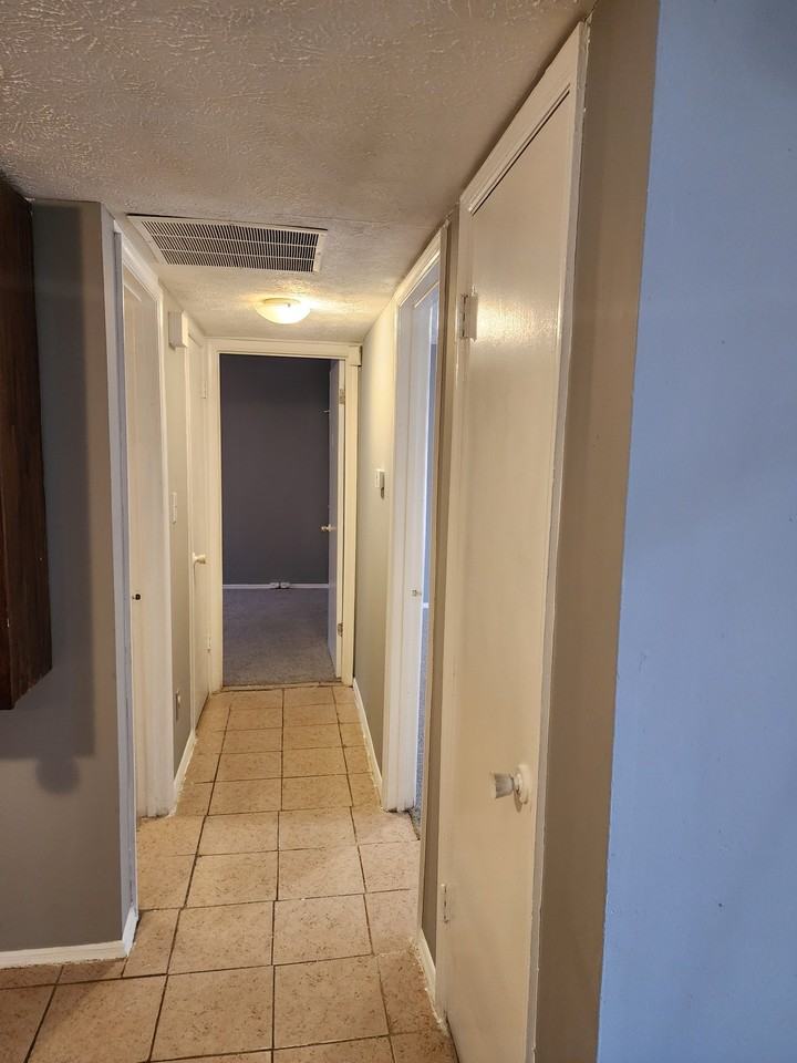 128 Cardinal Lane - Photo 4 of 16