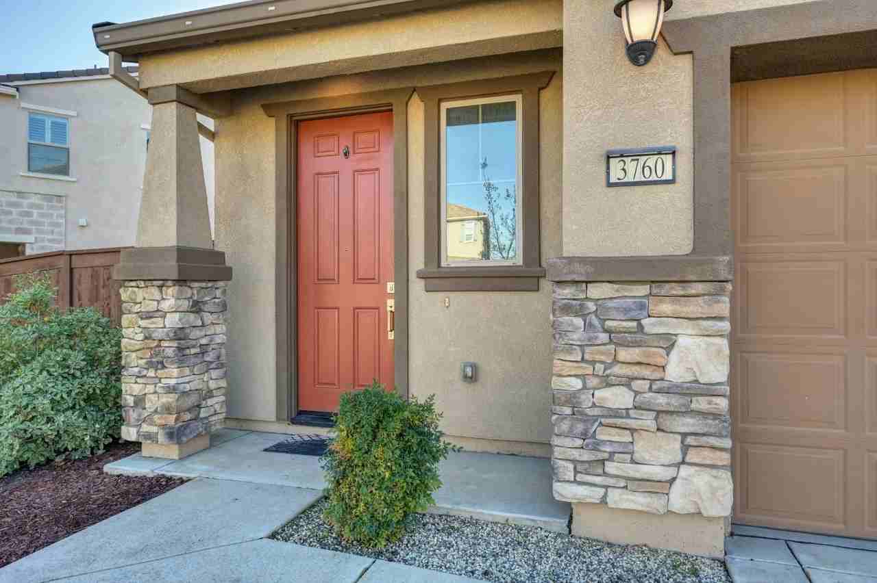 3760 Thermiac Gulf Way - Photo 2 of 44