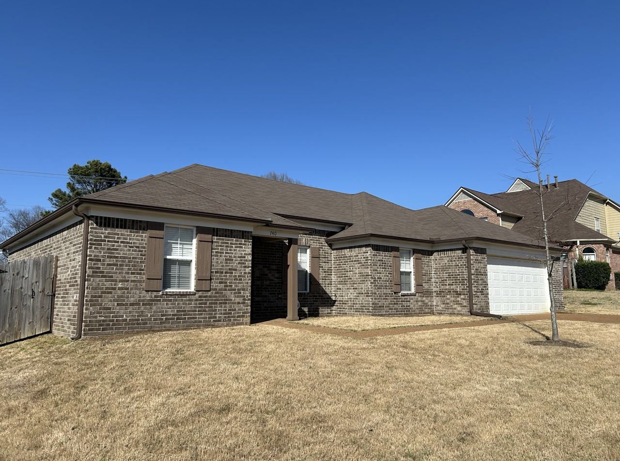 740 Birthstone Ave - Photo 2 of 21