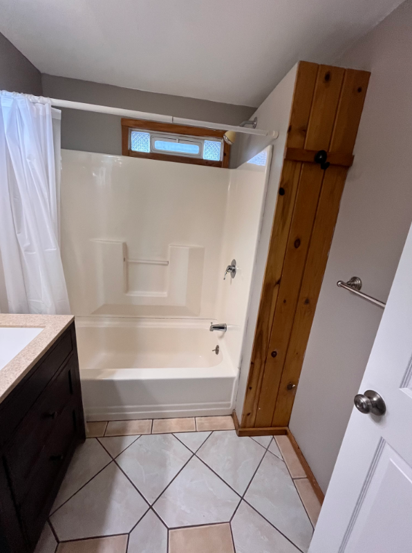 318 Southside Pkwy - Photo 2 of 21