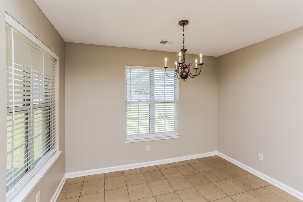 7569 Redberry Dr - Photo 6 of 17