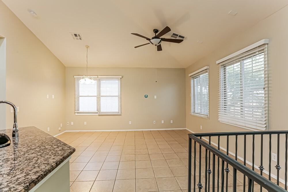 2121 E Huntington Dr - Photo 7 of 17