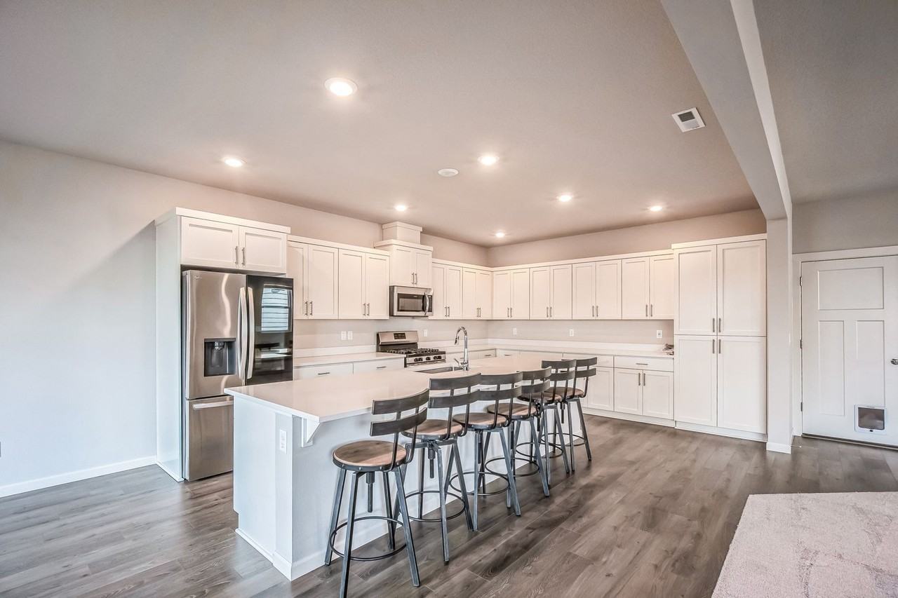 1687 36th Ave - Photo 5 of 22