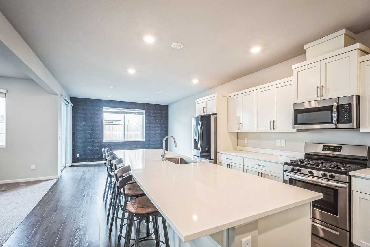 1687 36th Ave - Photo 7 of 22