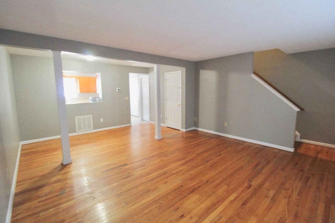 2358 Breckenridge Ct - Photo 3 of 25