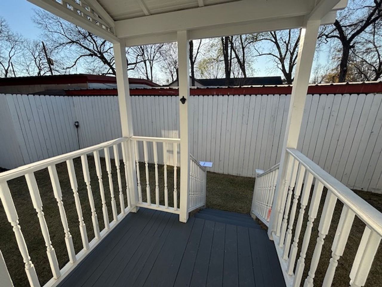 605 2nd Ave - Photo 3 of 30