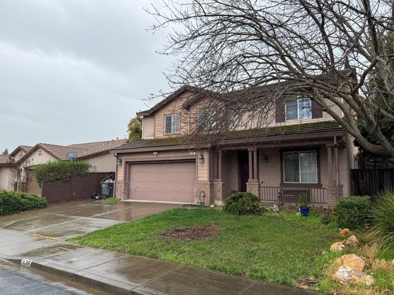 637 Winchester Ct - Photo 2 of 50