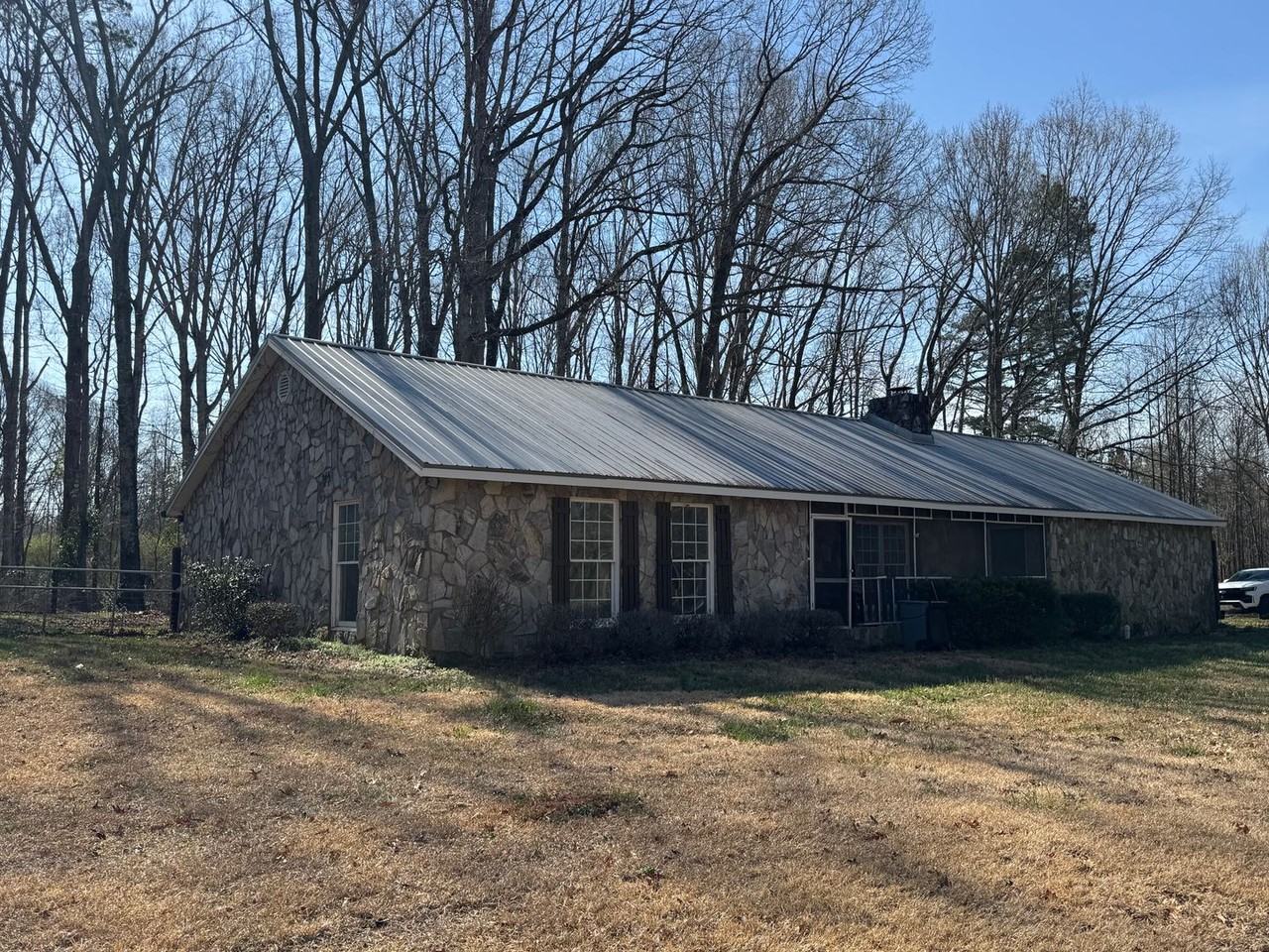 255 Chandler Bridge Rd - Photo 2 of 8