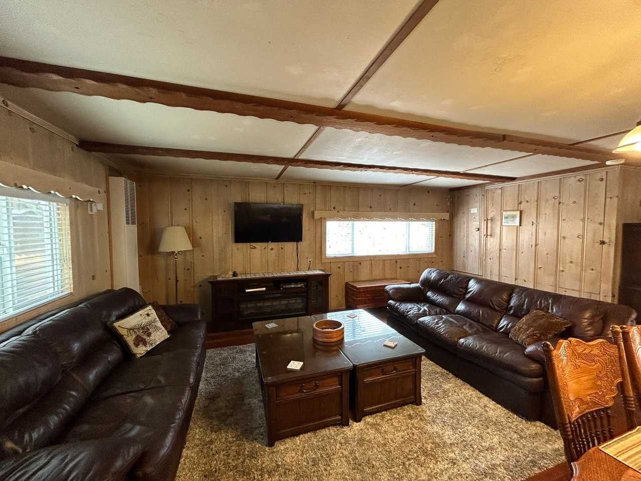 4023 Azure Ave - Photo 5 of 13