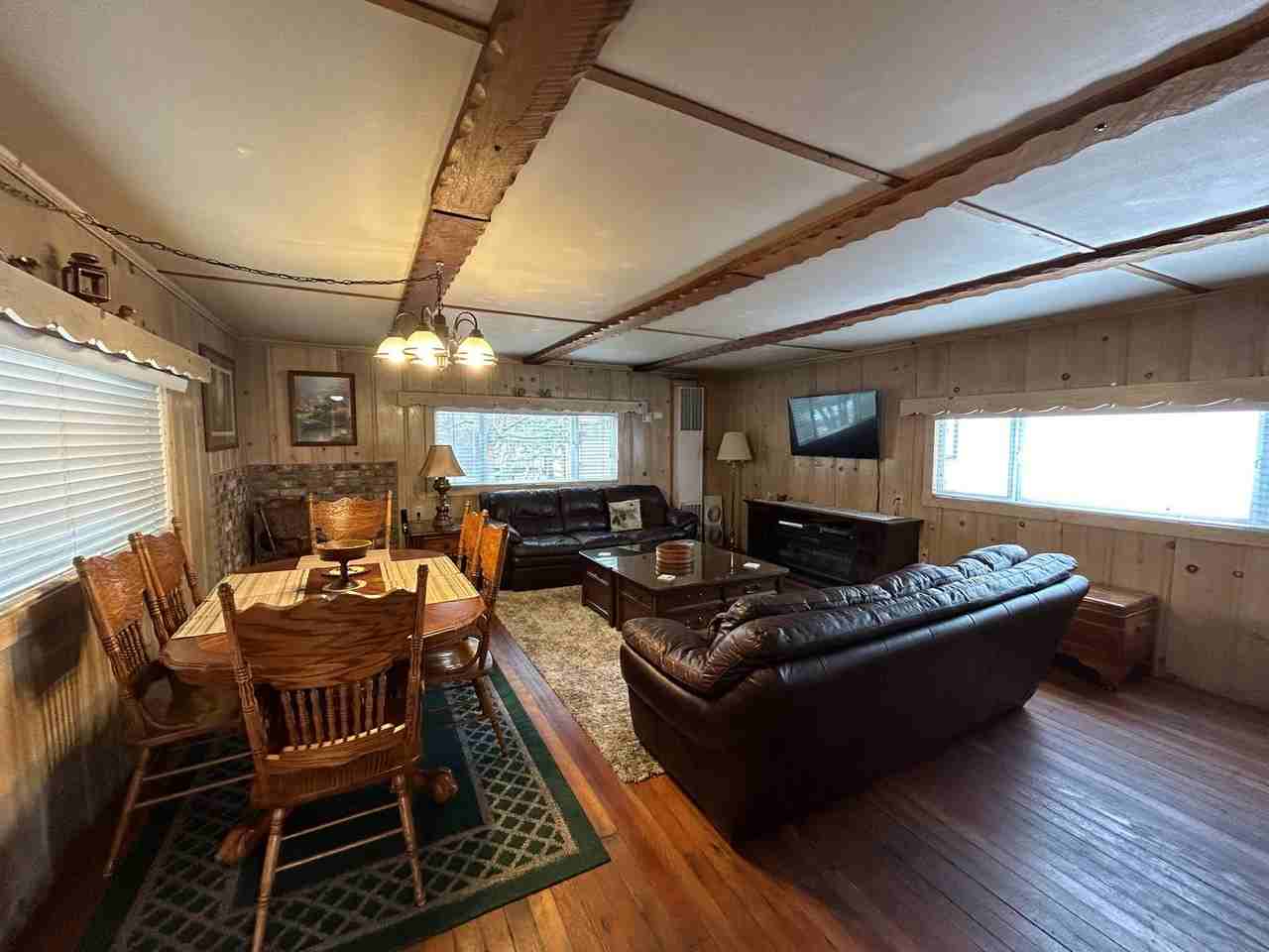 4023 Azure Ave - Photo 7 of 13