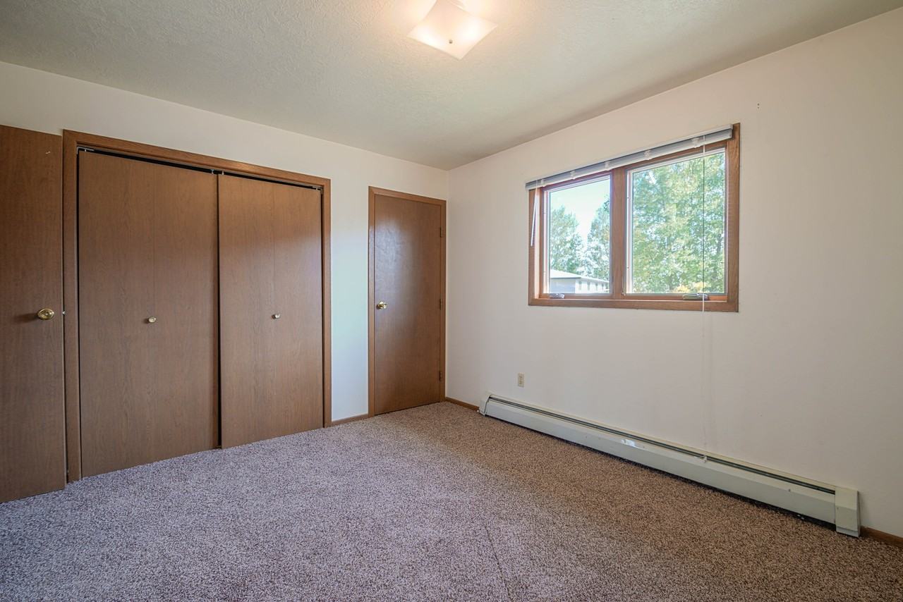 2801 6th Street SW - Photo 6 of 8