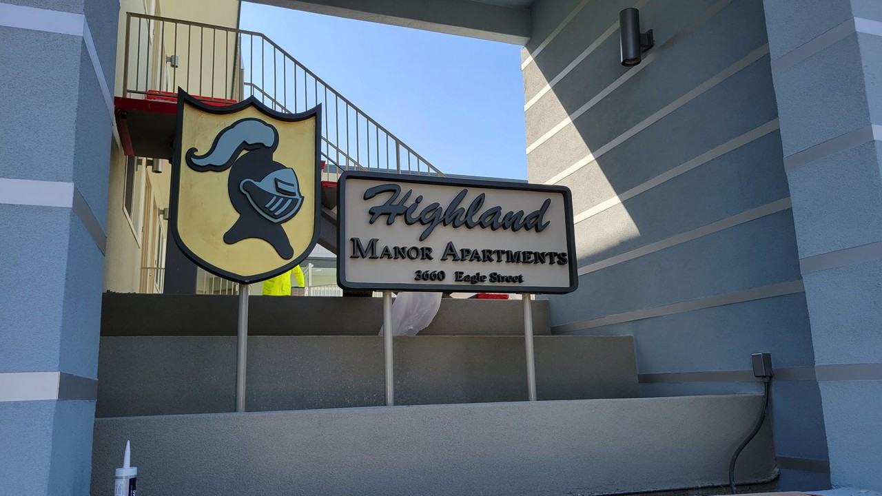 Highlander Manor Apartments - Photo 3 of 4