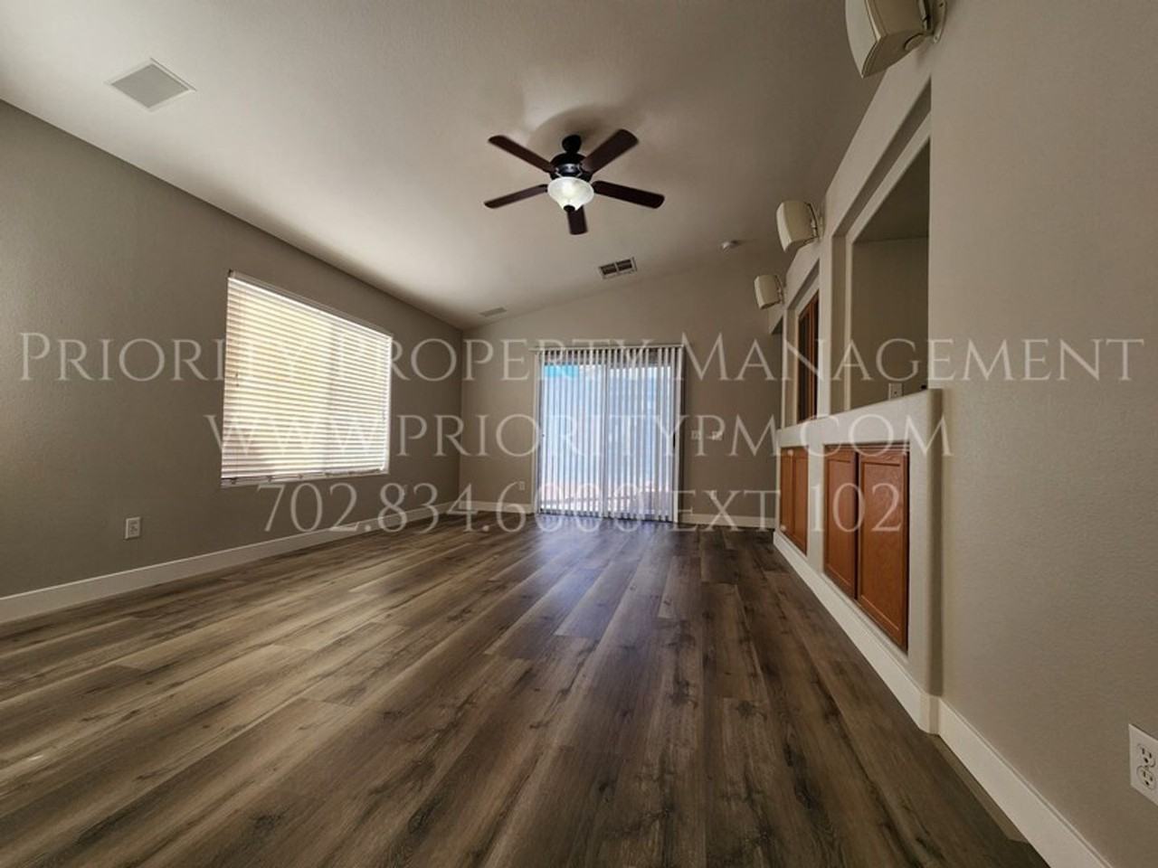 3405 Termination Ct - Photo 2 of 12