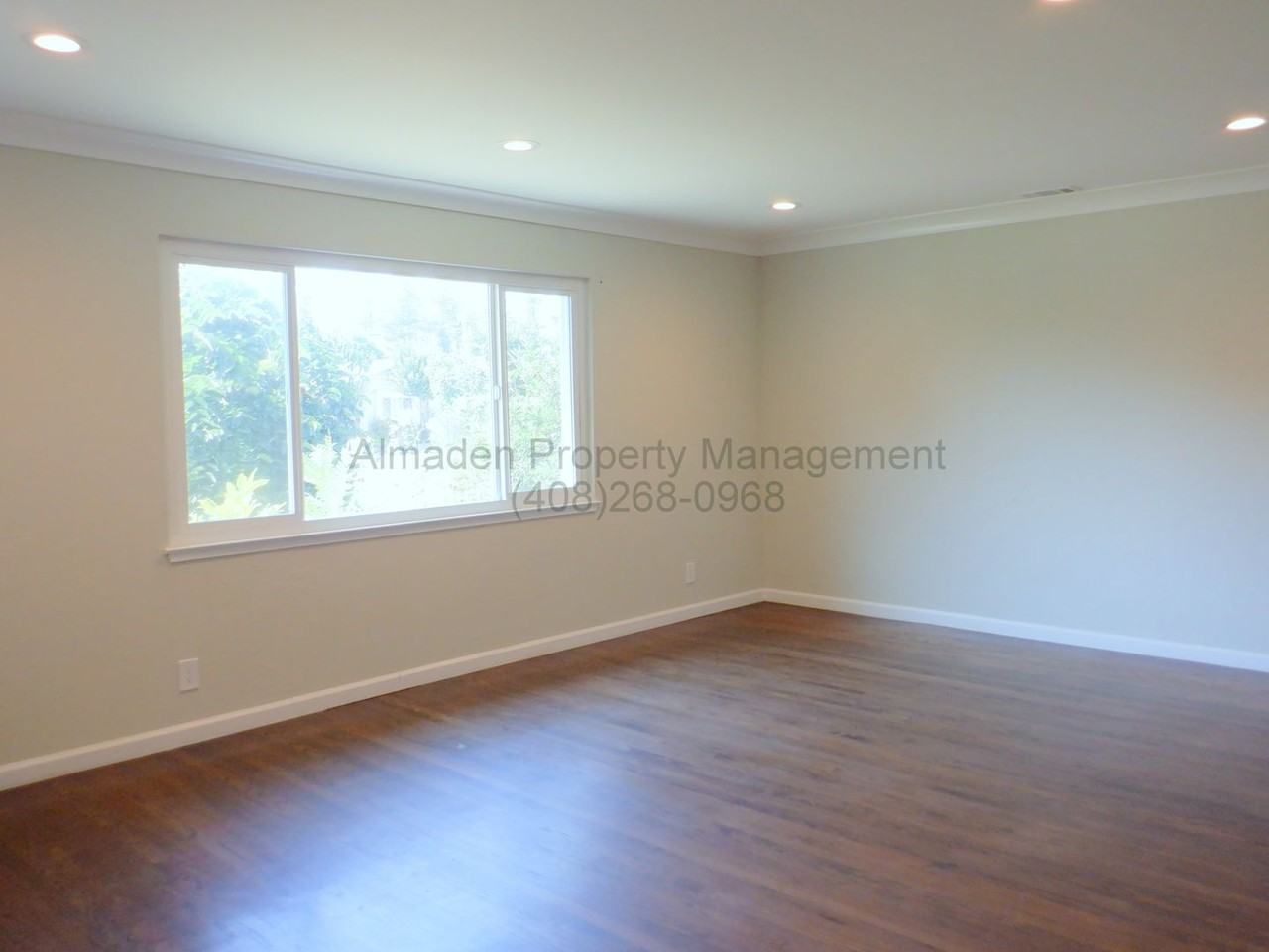 1112 Kelly Dr - Photo 2 of 18