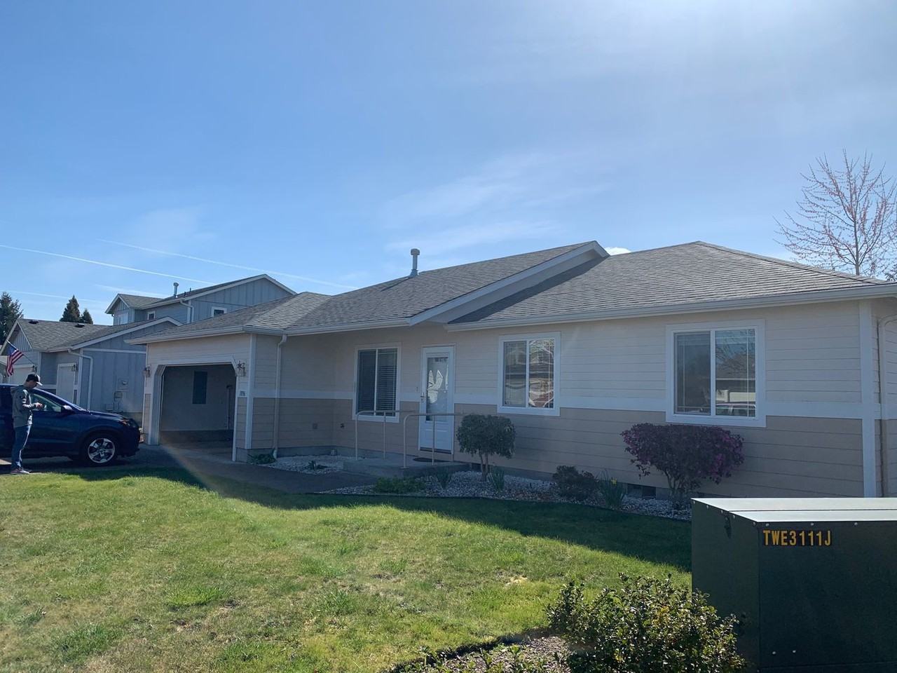 1096 Fuji Ln - Photo 2 of 21