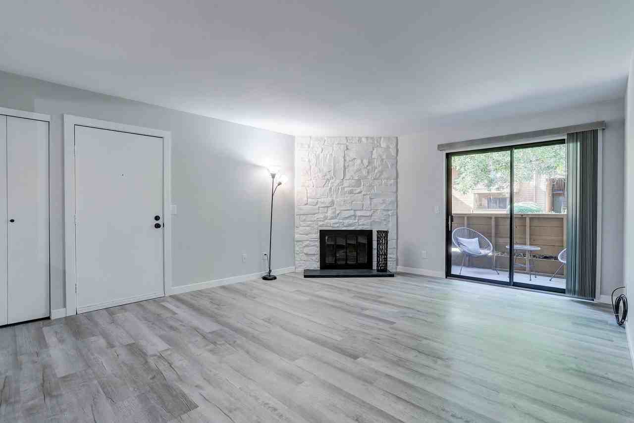 3315 S Ammons St - Photo 4 of 28