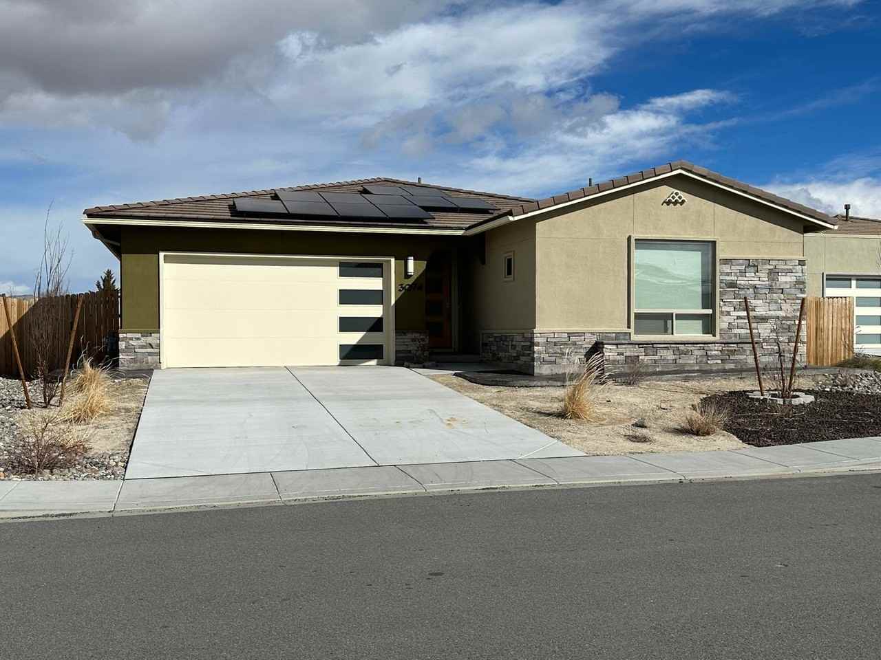 3074 Kaleidoscope Ct - Photo 2 of 24