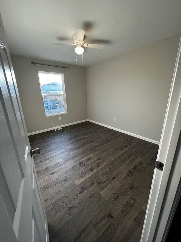 106 Springfield Heights Dr - Photo 6 of 15