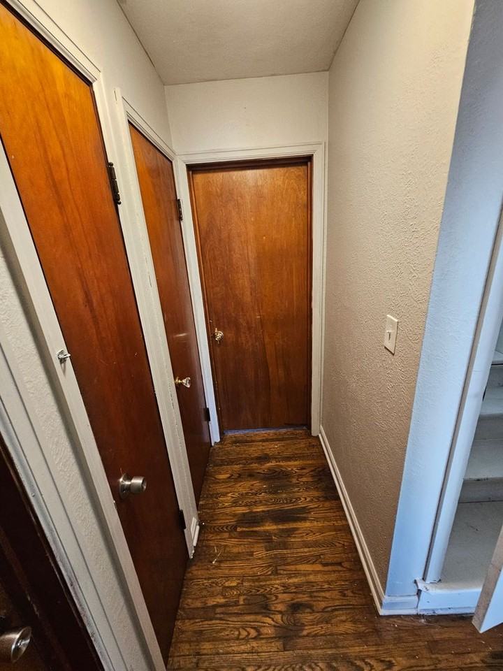 4239 Asbury Dr - Photo 5 of 29