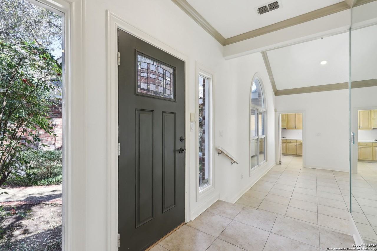 1 Villa Bonita - Photo 3 of 35