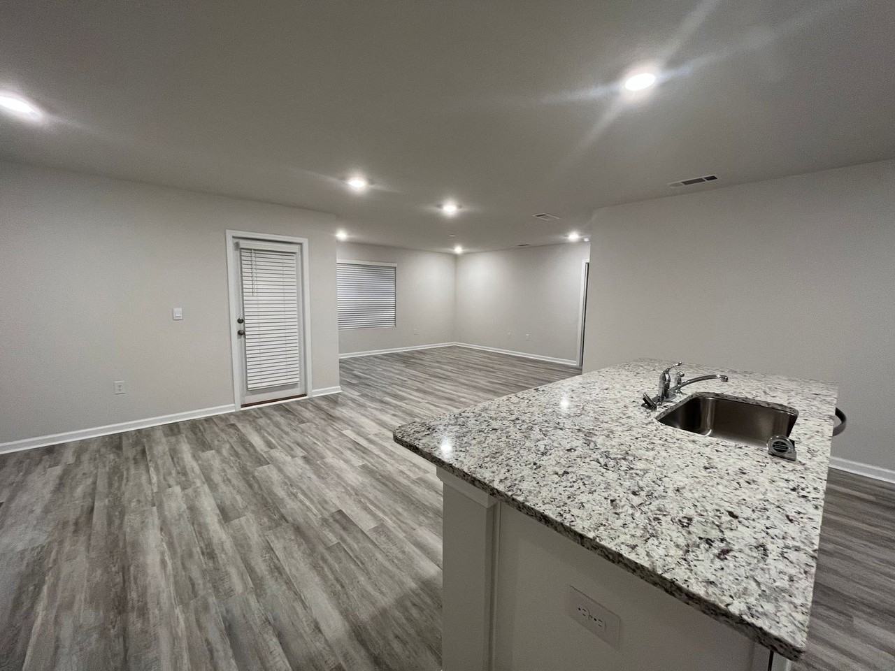 5108 Gaineswood Dr - Photo 3 of 21