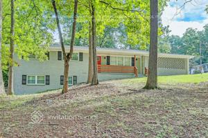 featured image of 2514 Dawn Dr