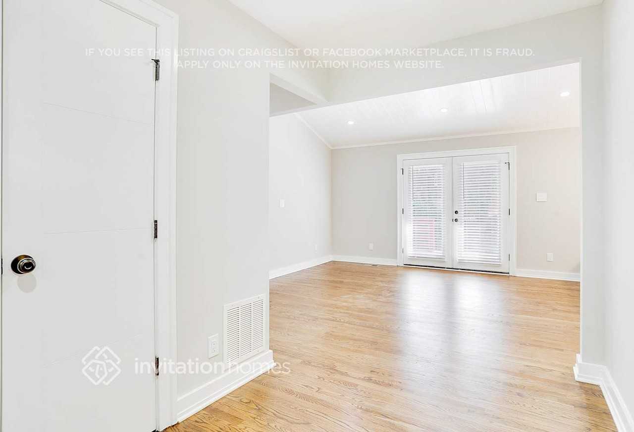 2514 Dawn Dr - Photo 2 of 23